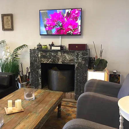 בית הארחה Du Pietri *