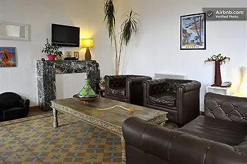 Du Pietri בית הארחה *