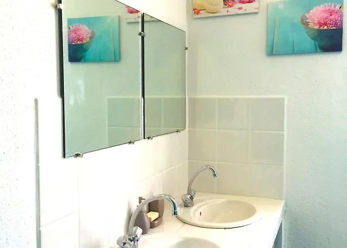 בית הארחה Du Pietri *