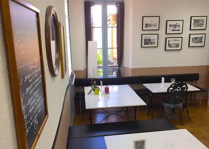 Du Pietri Pensionat *